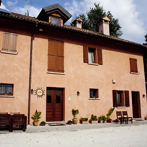 Frühstückspension Al Sole Di Cavessago, Belluno